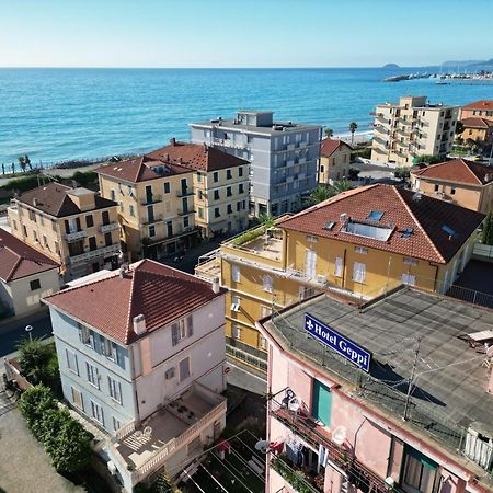 Hotel Geppi Pietra Ligure Luaran gambar