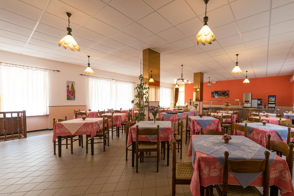 Hotel Geppi Pietra Ligure Luaran gambar