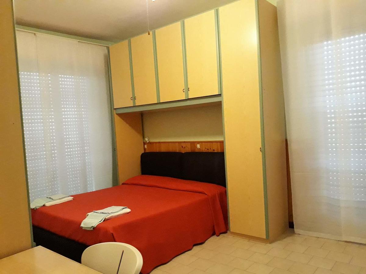 Hotel Geppi Pietra Ligure Luaran gambar